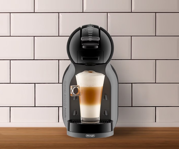 Close Up Mini Me Coffee Machine NESCAFÉ® Dolce Gusto®